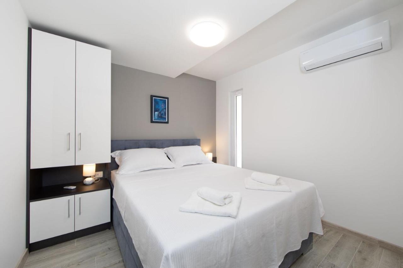 Villa Jadranka Apartments Tučepi Eksteriør billede