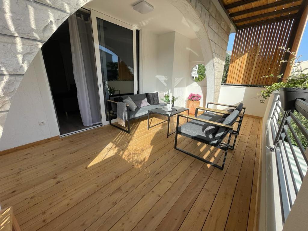 Villa Jadranka Apartments Tučepi Eksteriør billede