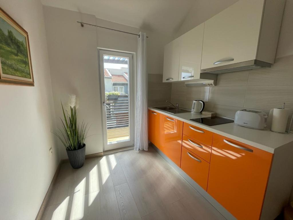 Villa Jadranka Apartments Tučepi Eksteriør billede