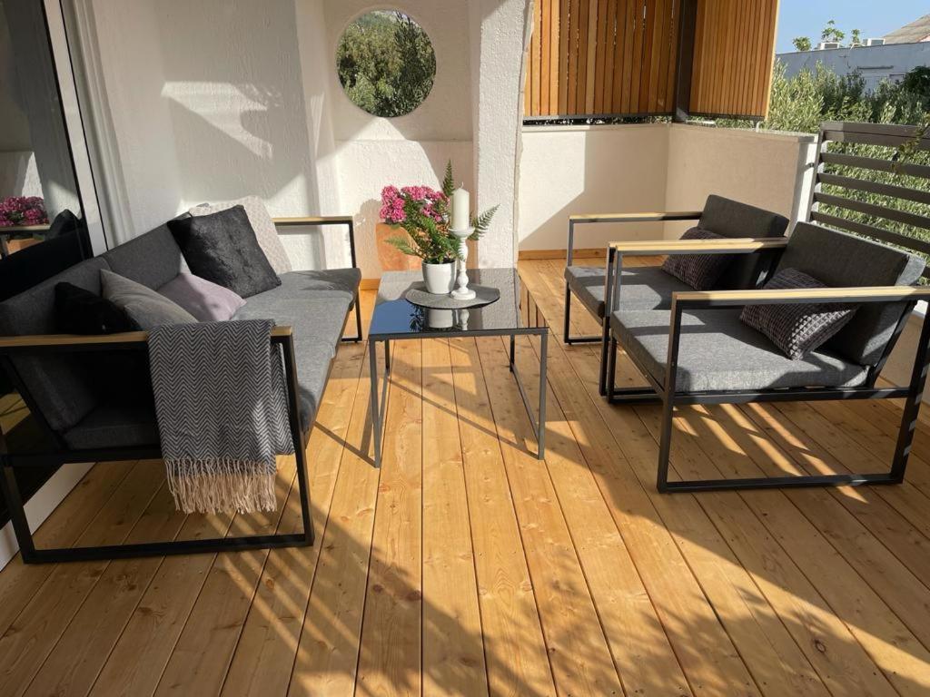 Villa Jadranka Apartments Tučepi Eksteriør billede