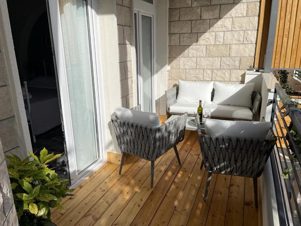Villa Jadranka Apartments Tučepi Eksteriør billede