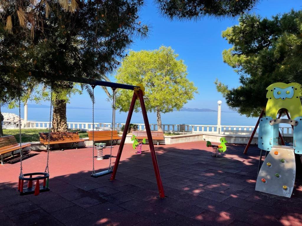 Villa Jadranka Apartments Tučepi Eksteriør billede